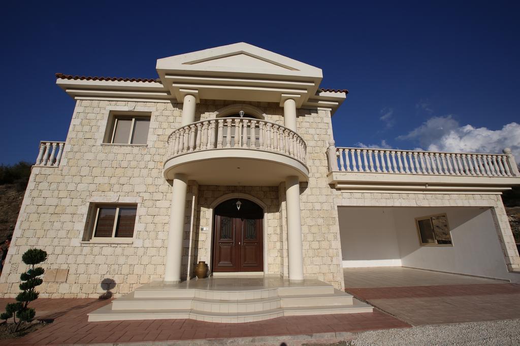 Villa Melyia Kato Pyrgos Ruang foto