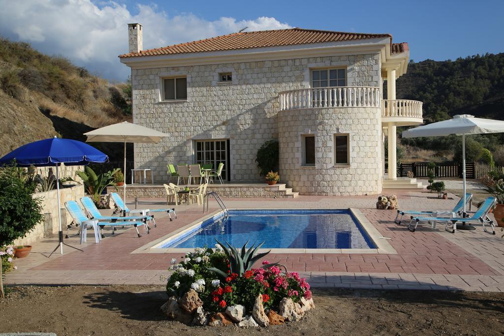 Villa Melyia Kato Pyrgos Ruang foto